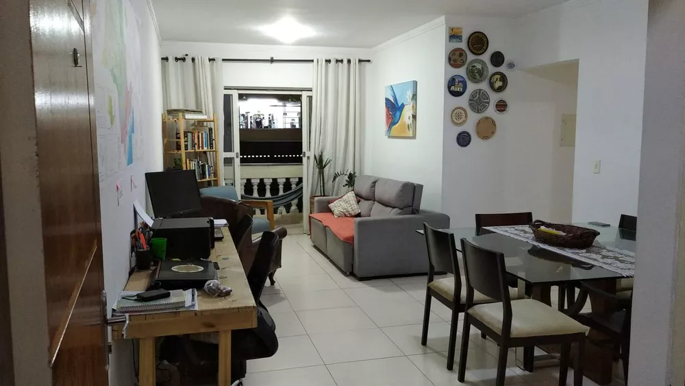 Apartamento à venda com 3 quartos, 93m² - Foto 3