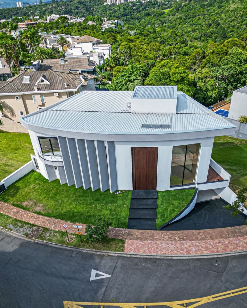 Casa, 5 quartos, 606 m² - Foto 1