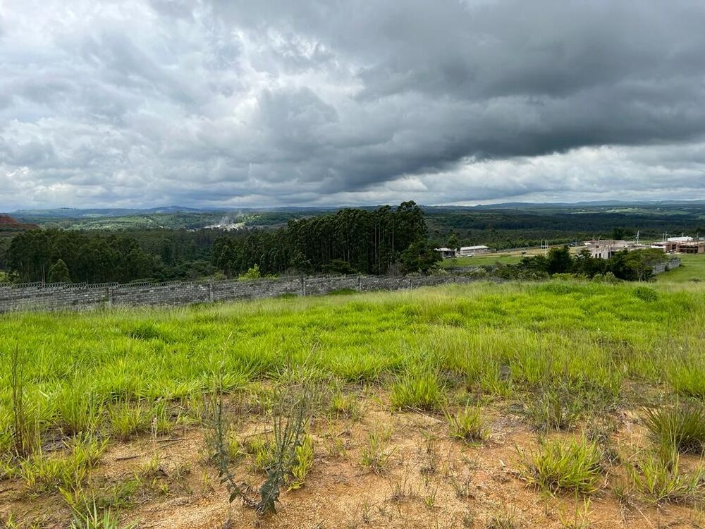 Terreno à venda, 1000m² - Foto 4