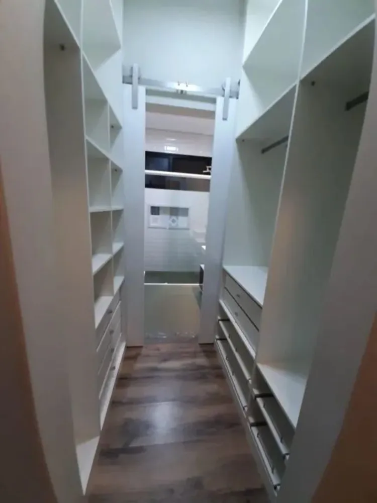 Casa, 3 quartos, 288 m² - Foto 11