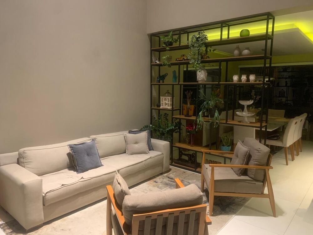 Casa à venda com 3 quartos, 306m² - Foto 4