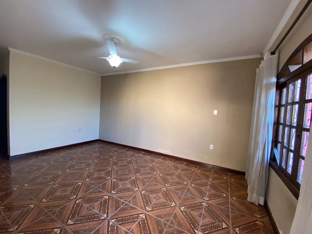 Casa, 4 quartos - Foto 1