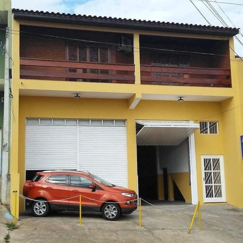 Prédio Inteiro à venda com 3 quartos, 400m² - Foto 1