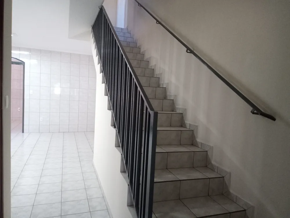 Casa, 3 quartos, 200 m² - Foto 7