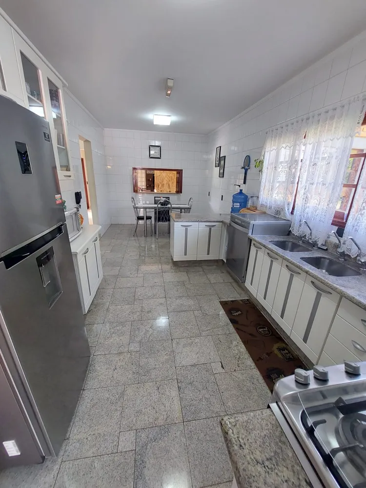 Casa, 4 quartos - Foto 1