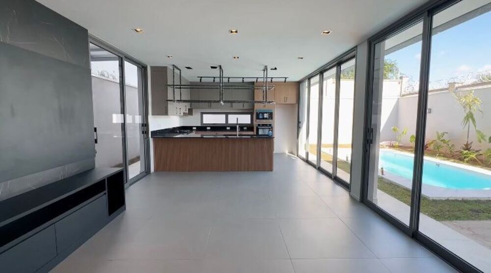 Casa, 3 quartos, 245 m² - Foto 8