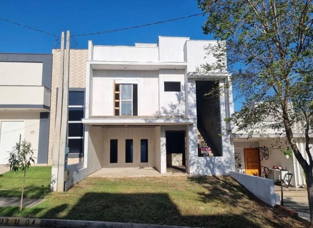 Casa, 3 quartos, 209 m² - Foto 1