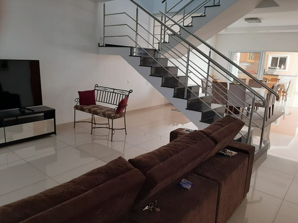 Casa, 4 quartos, 280 m² - Foto 3