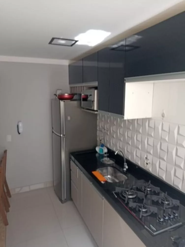 Apartamento à venda com 2 quartos, 45m² - Foto 2