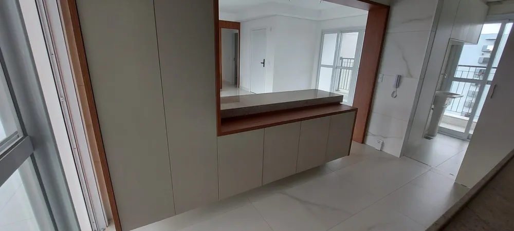 Apartamento, 3 quartos, 161 m² - Foto 2