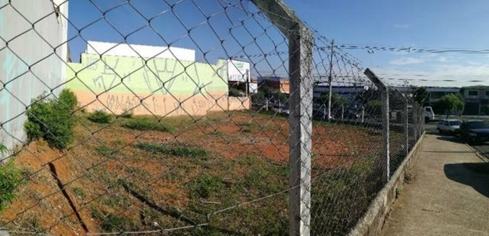 Loteamento e Condomínio, 607 m² - Foto 4