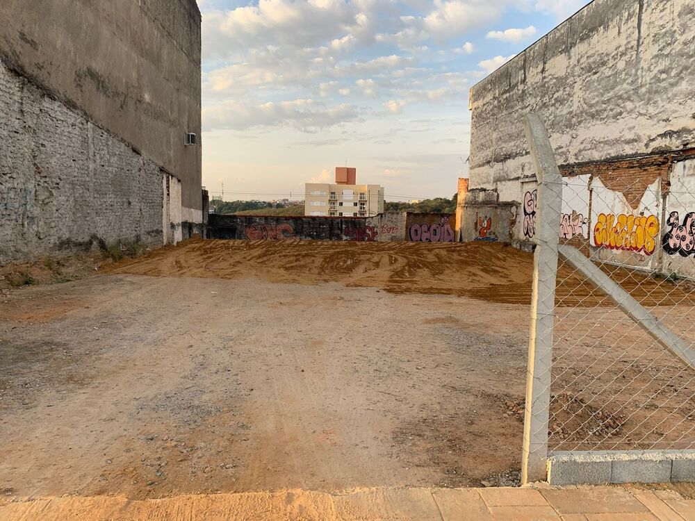 Loteamento e Condomínio, 450 m² - Foto 3