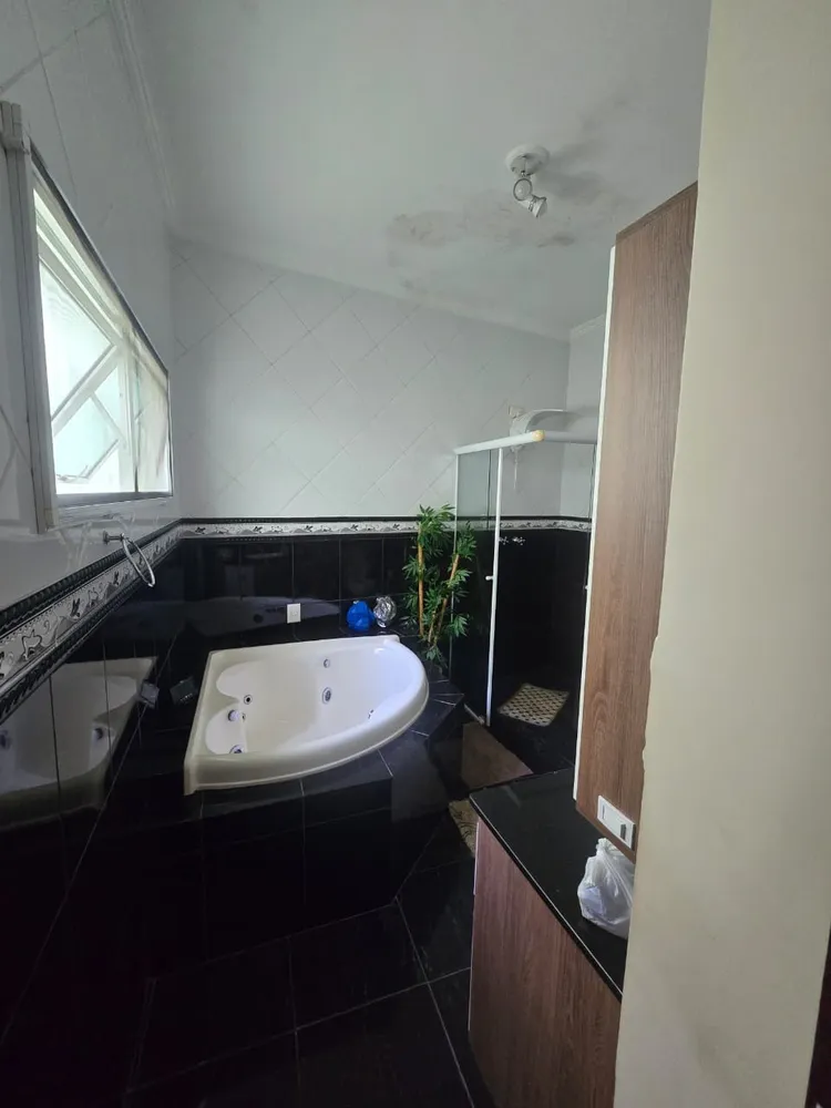 Casa, 3 quartos, 220 m² - Foto 11