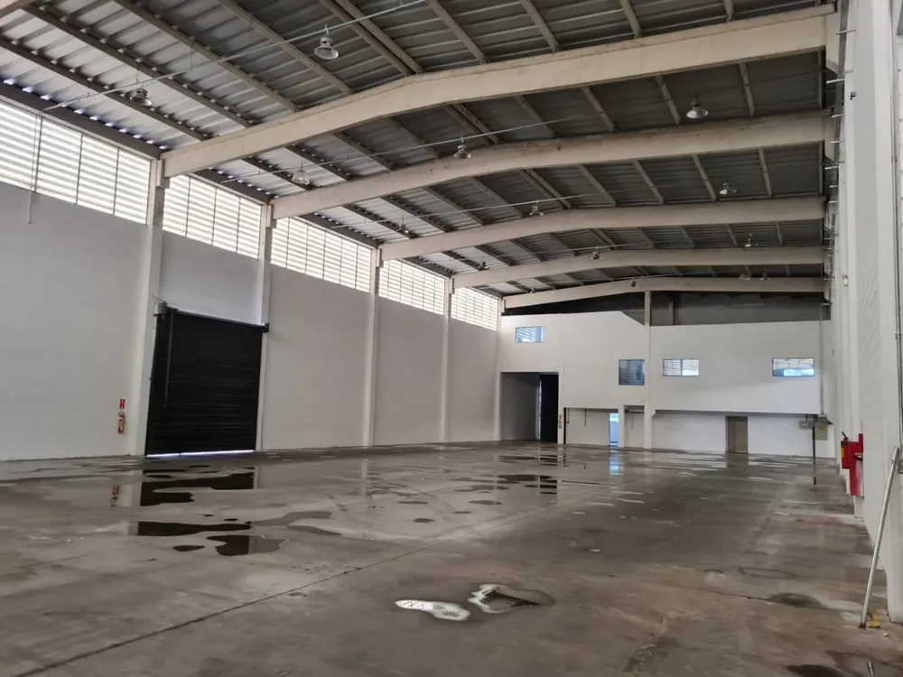Depósito-Galpão, 2300 m² - Foto 3