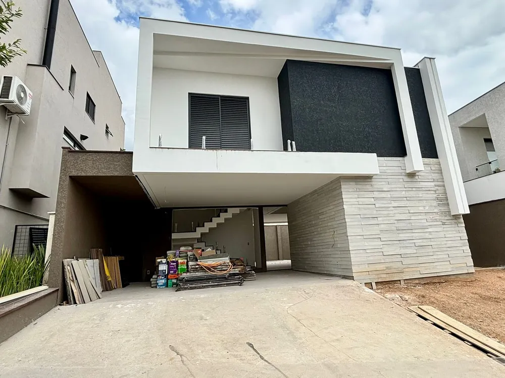 Casa, 3 quartos, 310 m² - Foto 1