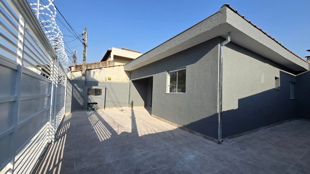 Casa, 4 quartos, 250 m² - Foto 1