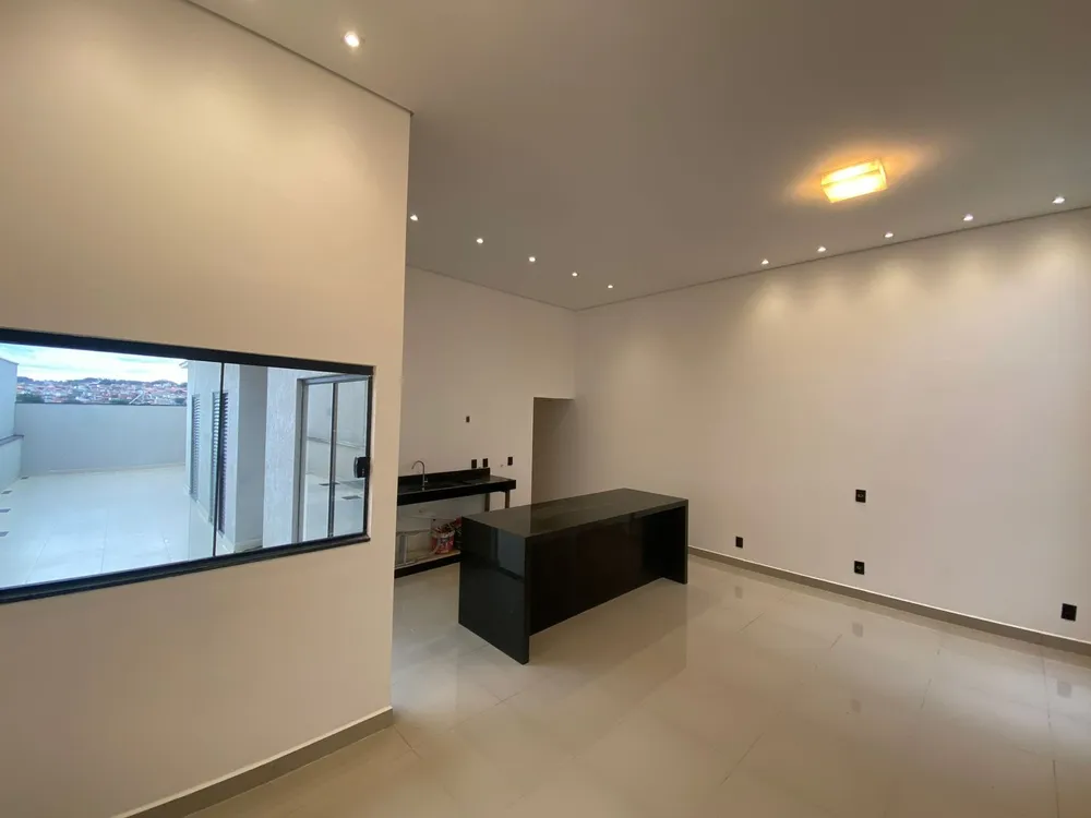 Casa, 3 quartos, 220 m² - Foto 8