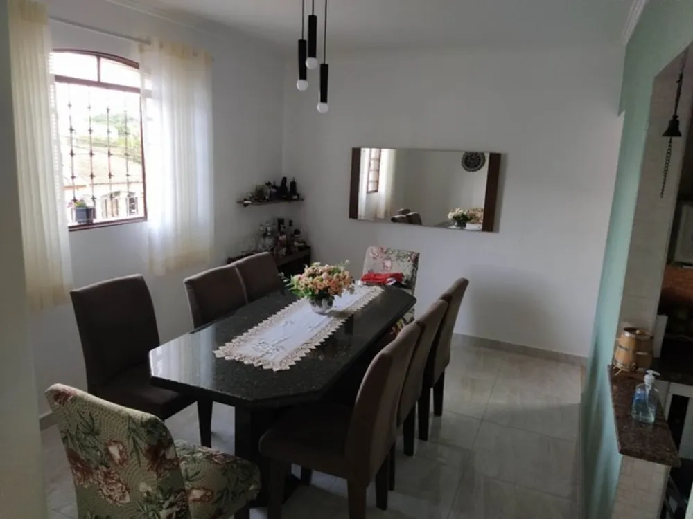 Casa, 5 quartos, 226 m² - Foto 4
