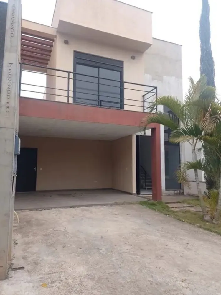 Casa, 3 quartos, 213 m² - Foto 1