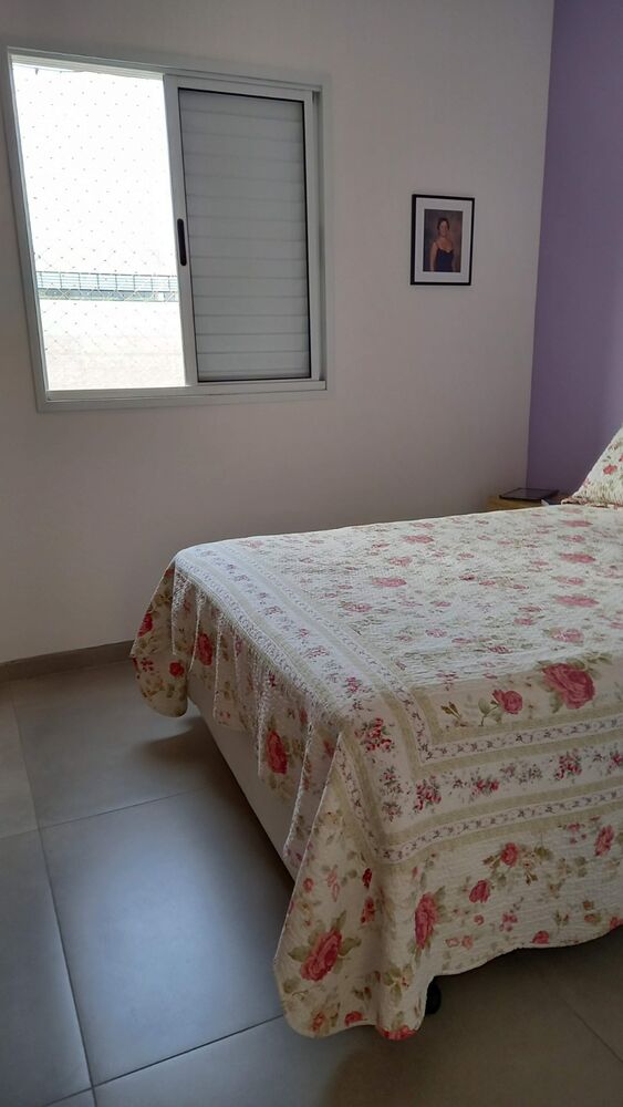 Apartamento à venda com 2 quartos, 70m² - Foto 3