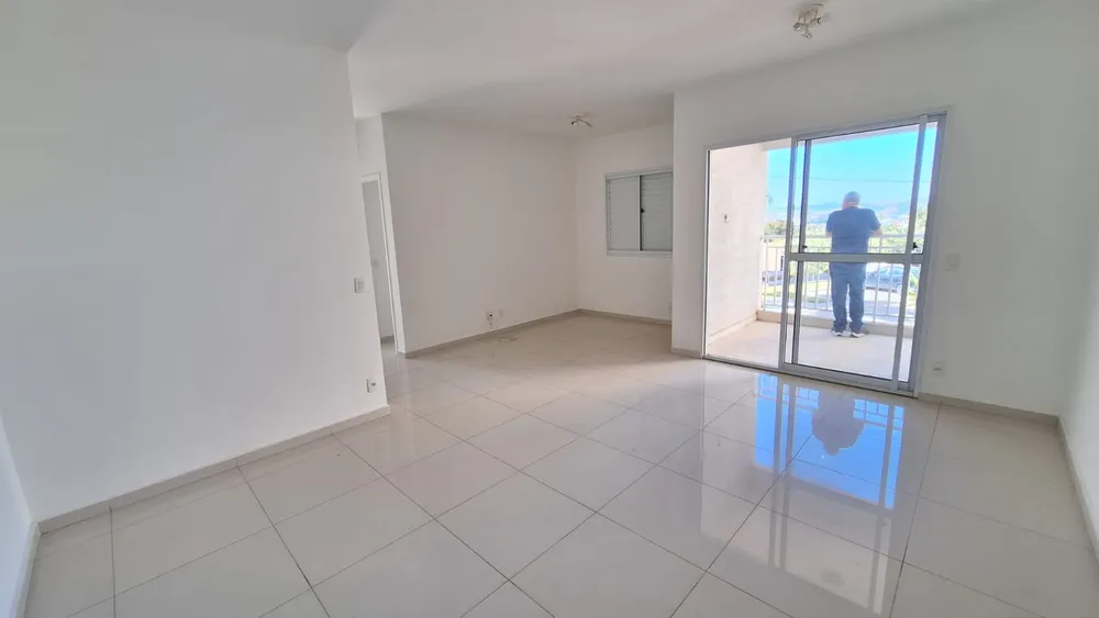 Apartamento, 3 quartos, 80 m² - Foto 2