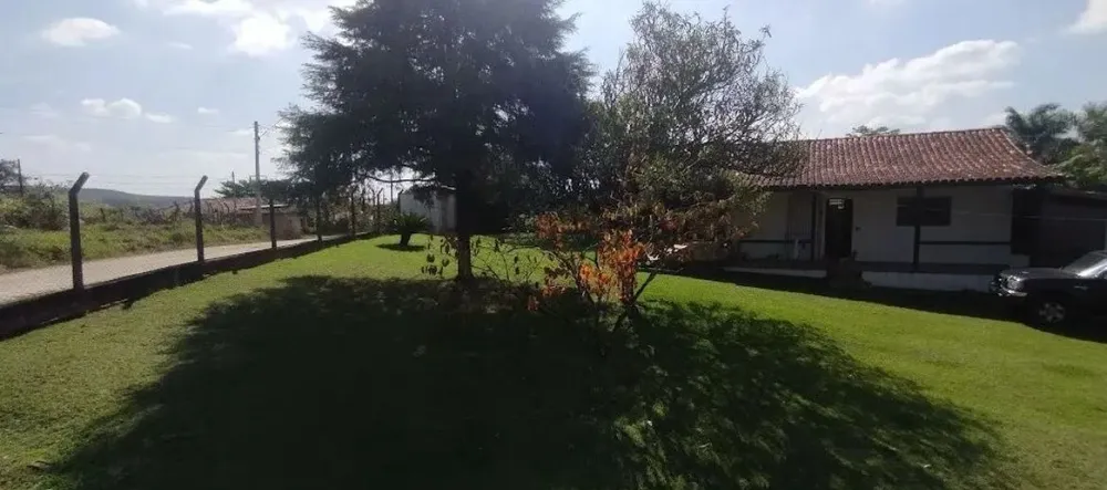 Chácara, 4 quartos, 2228 m² - Foto 3