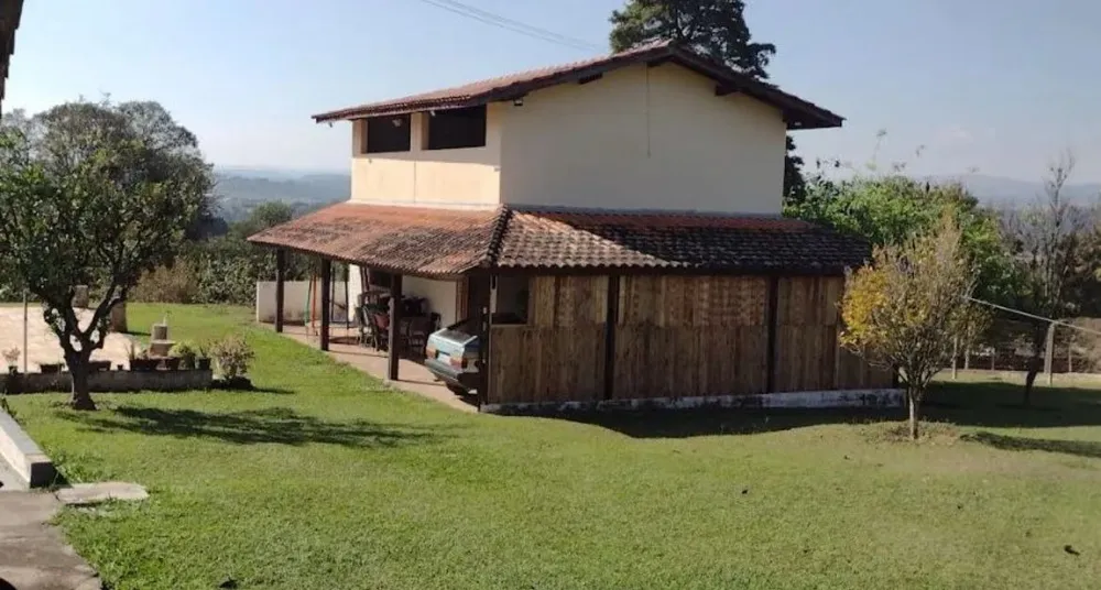Chácara, 4 quartos, 2228 m² - Foto 2