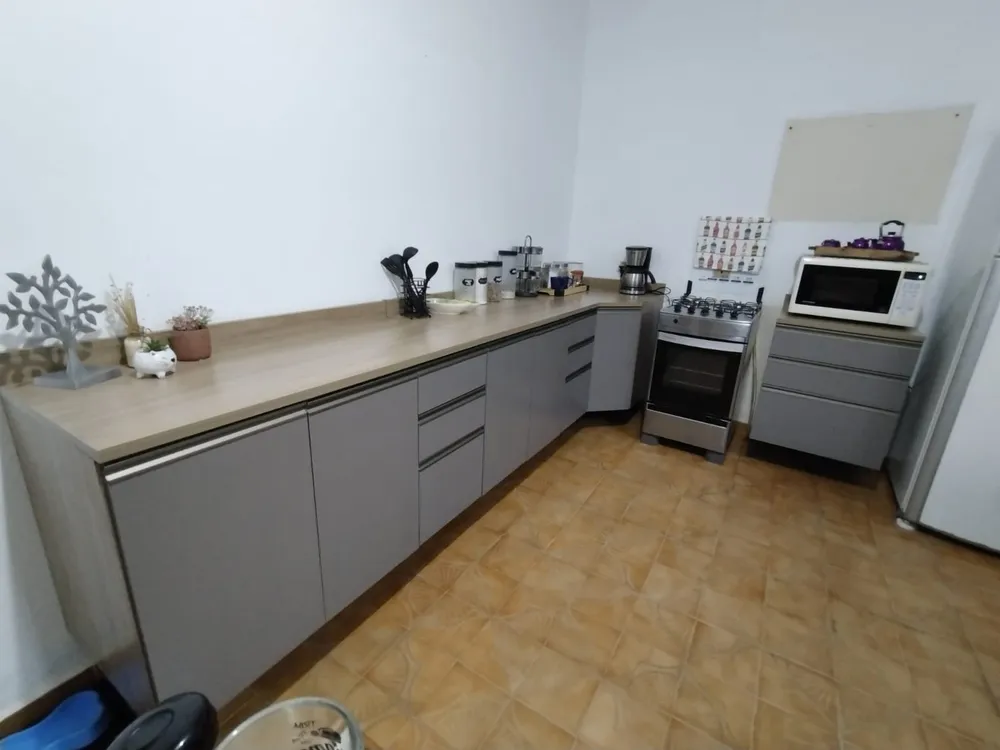 Chácara, 4 quartos, 2228 m² - Foto 5