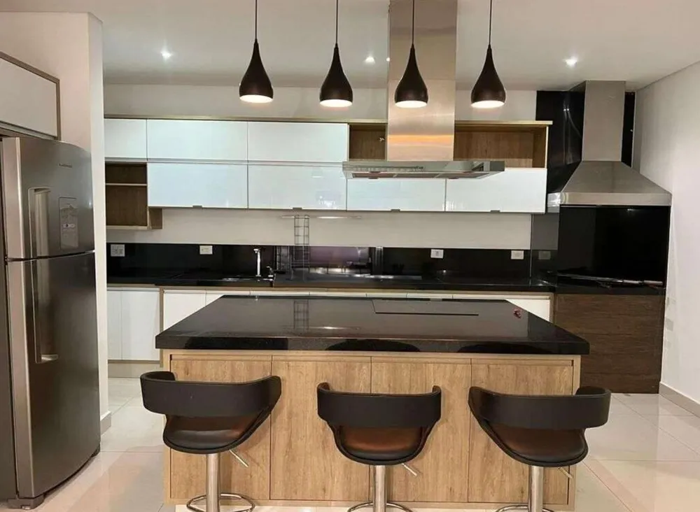 Casa, 3 quartos, 260 m² - Foto 1