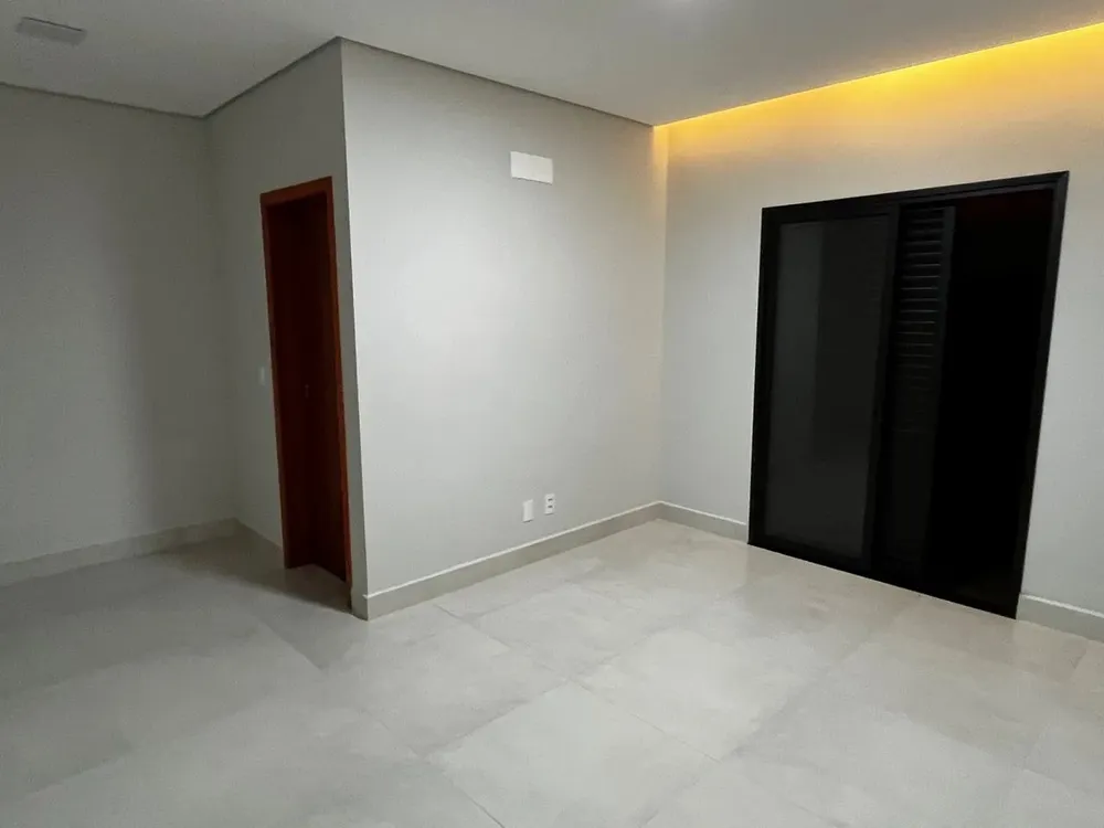 Casa, 3 quartos, 200 m² - Foto 12