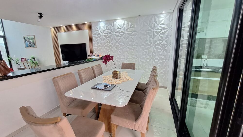 Casa, 3 quartos, 210 m² - Foto 4