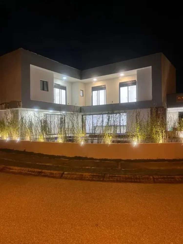 Casa, 3 quartos, 208 m² - Foto 2