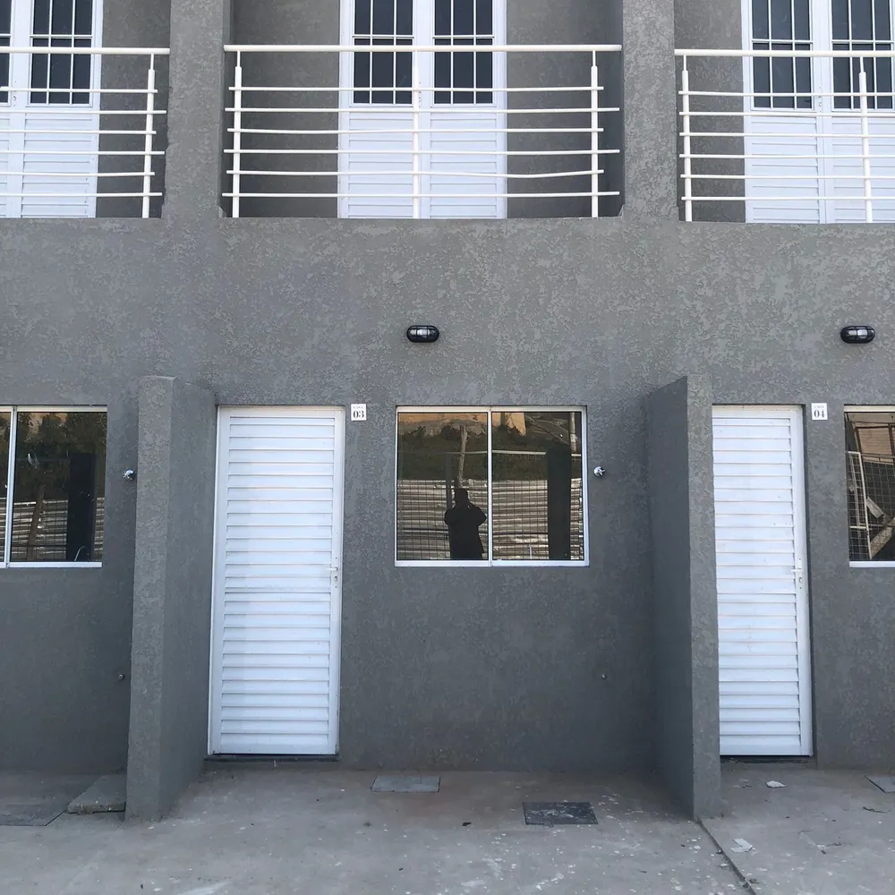 Casa, 2 quartos, 42 m² - Foto 1