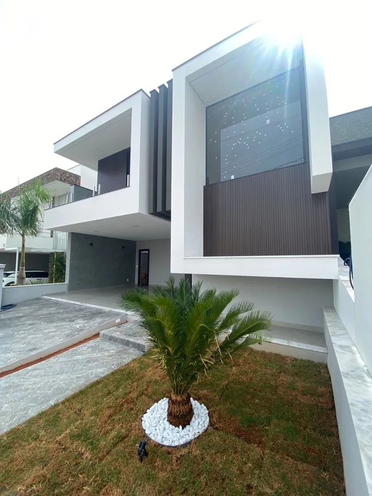 Casa, 3 quartos, 232 m² - Foto 2