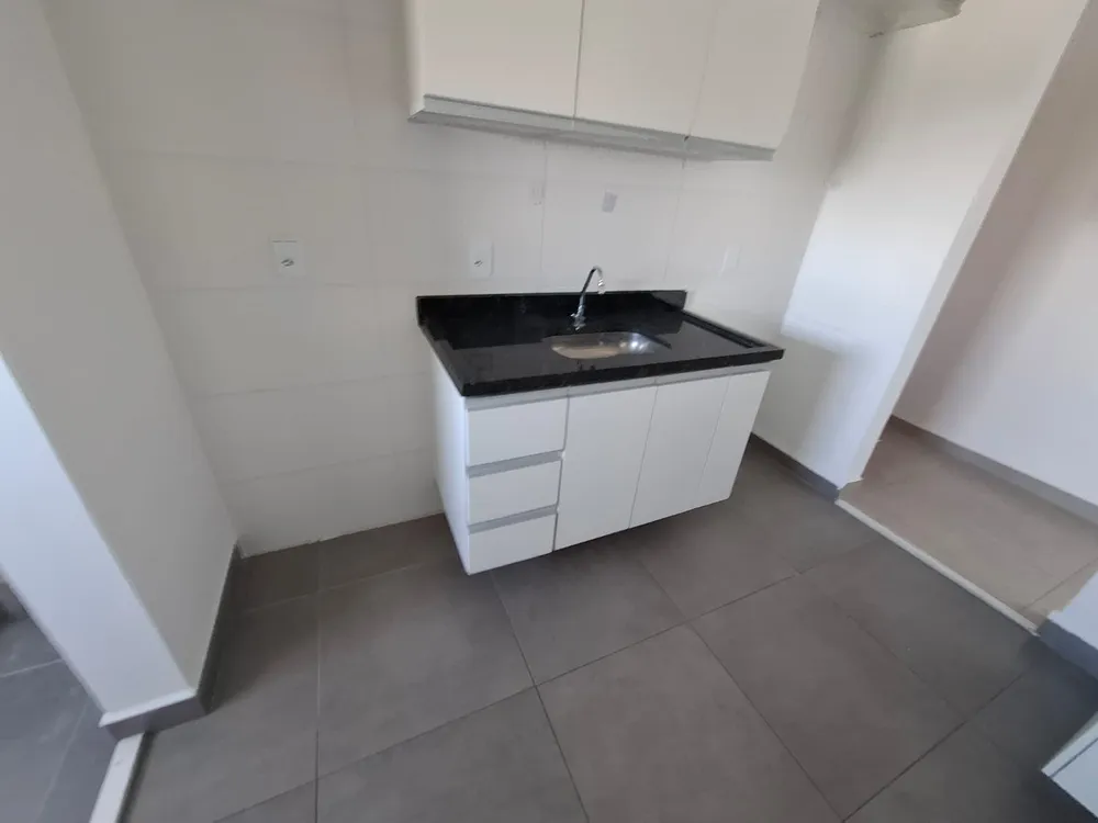 Apartamento, 3 quartos, 72 m² - Foto 2
