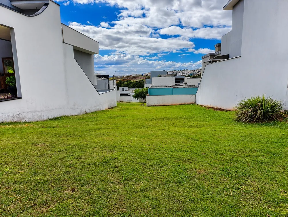 Terreno, 240 m² - Foto 2