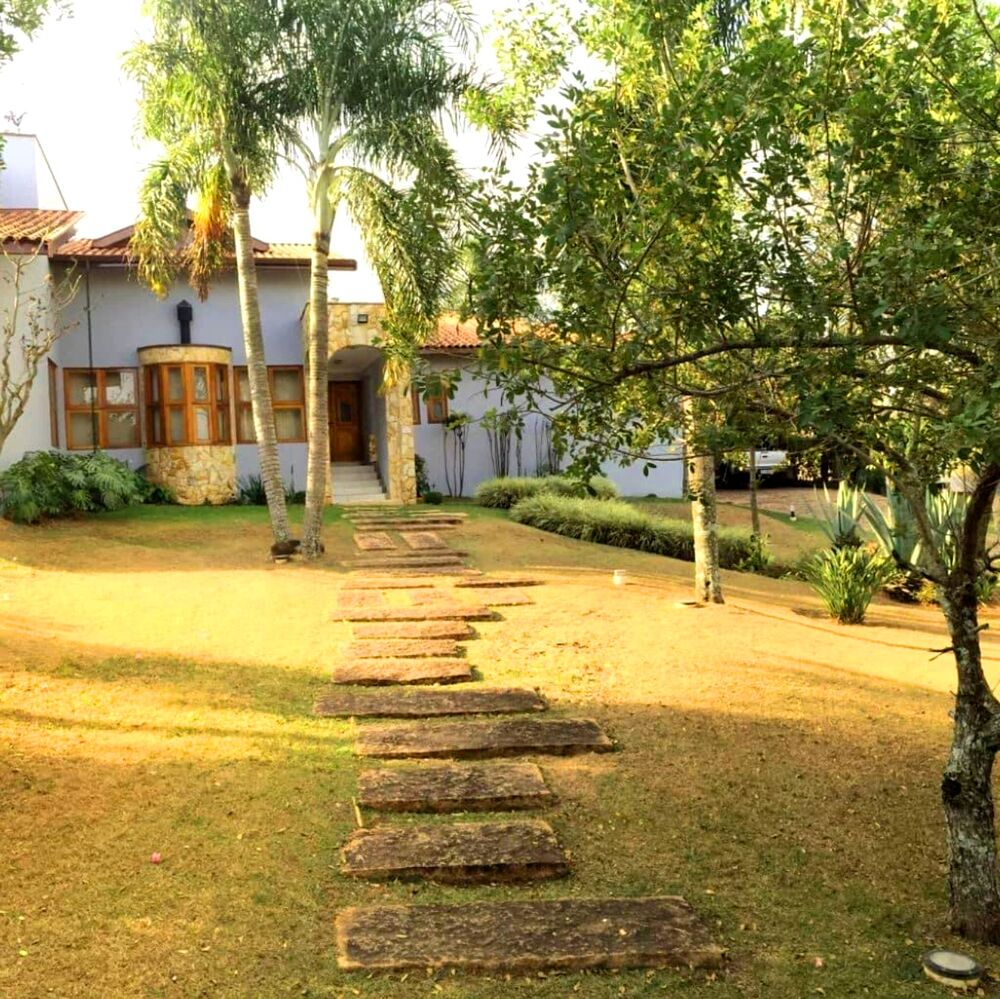 Casa à venda com 4 quartos - Foto 1