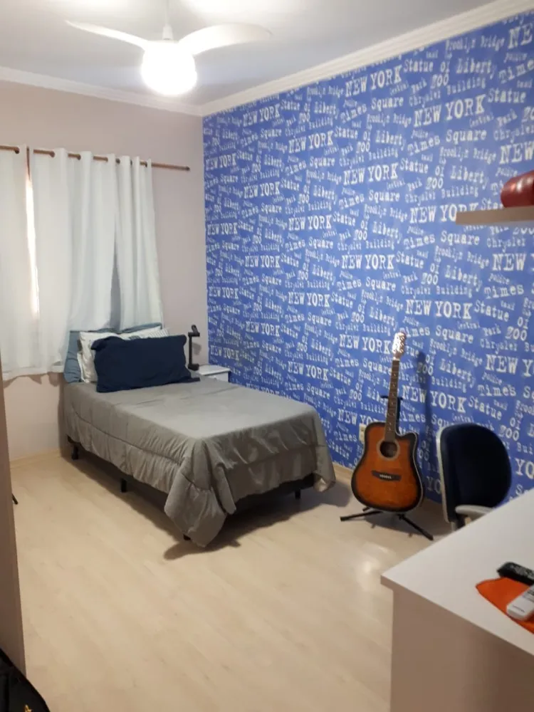 Casa, 3 quartos, 219 m² - Foto 3