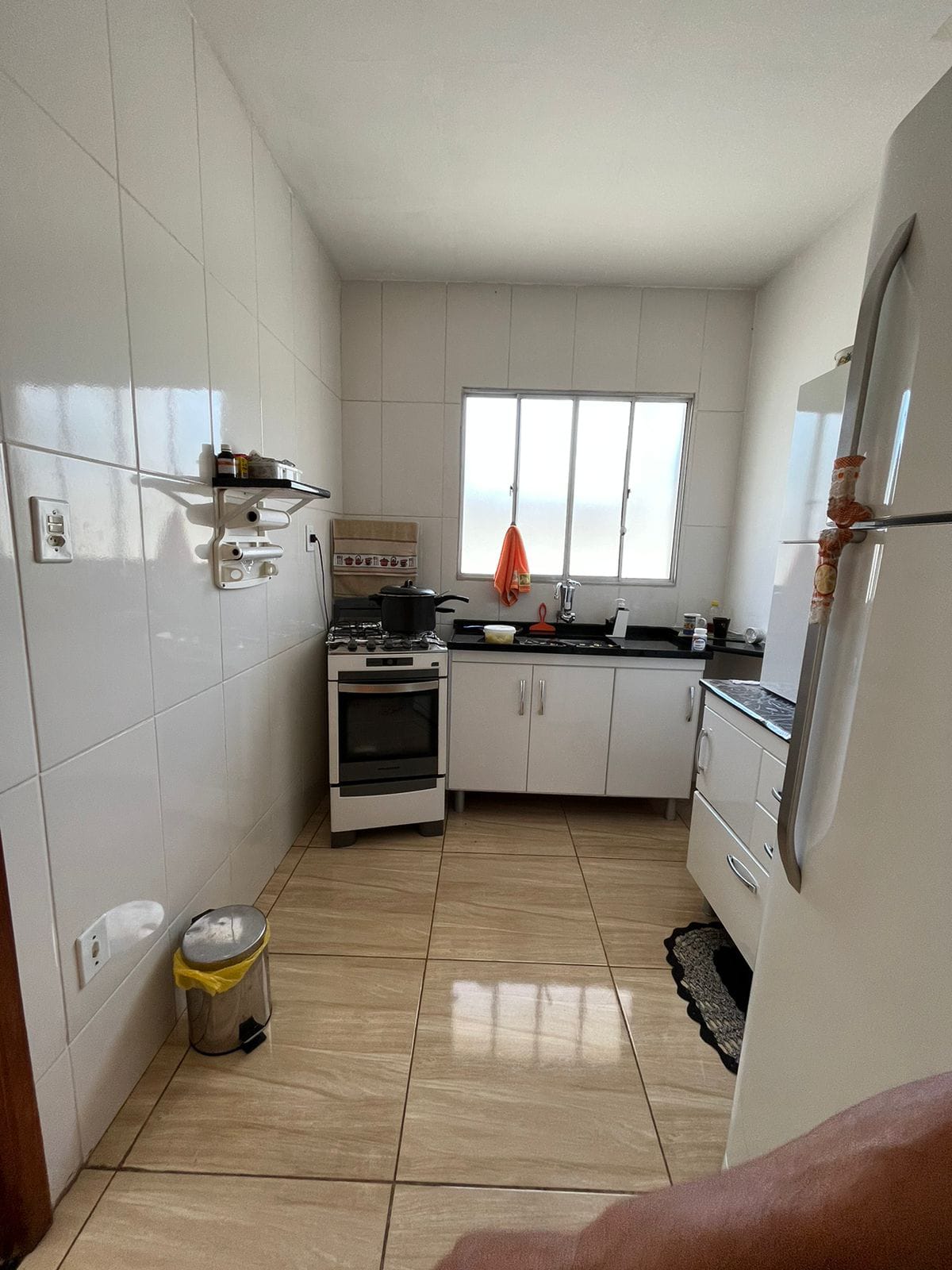 Casa à venda com 2 quartos, 200m² - Foto 3