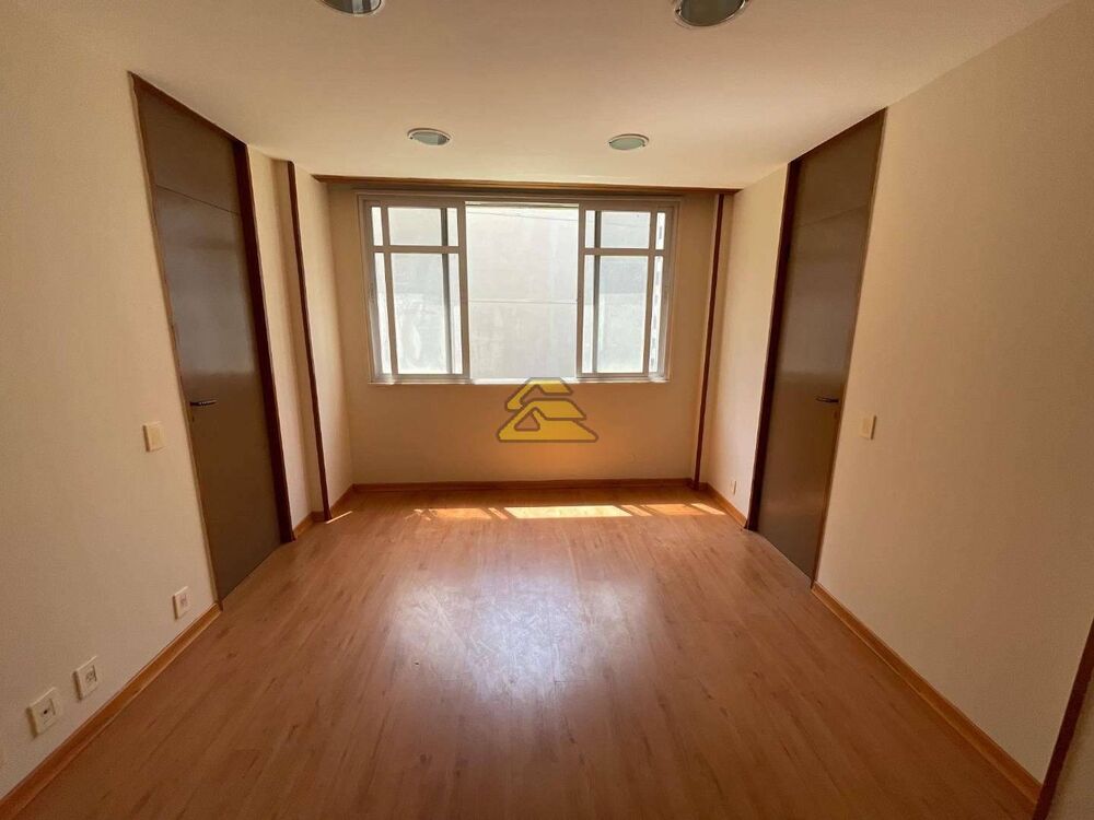 Sala-Conjunto, 175 m² - Foto 1