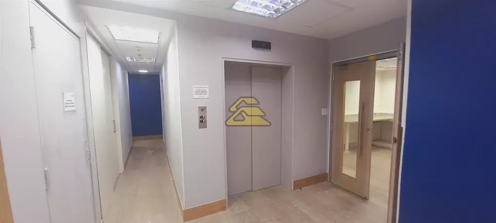 Sala-Conjunto, 1407 m² - Foto 13
