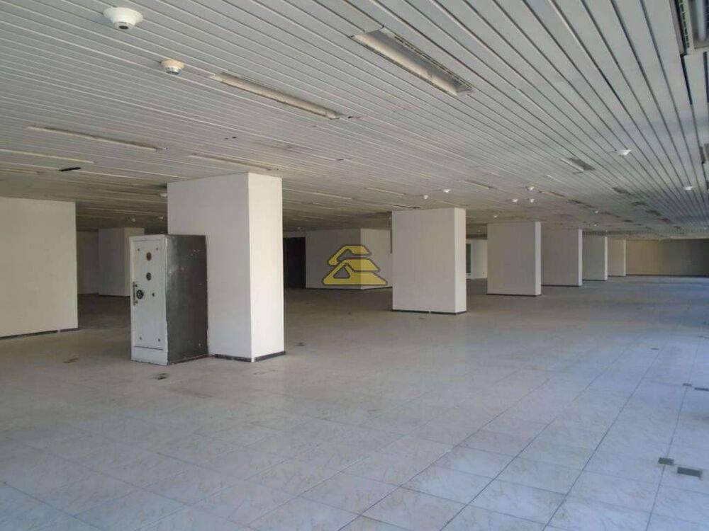 Sala-Conjunto, 1200 m² - Foto 2
