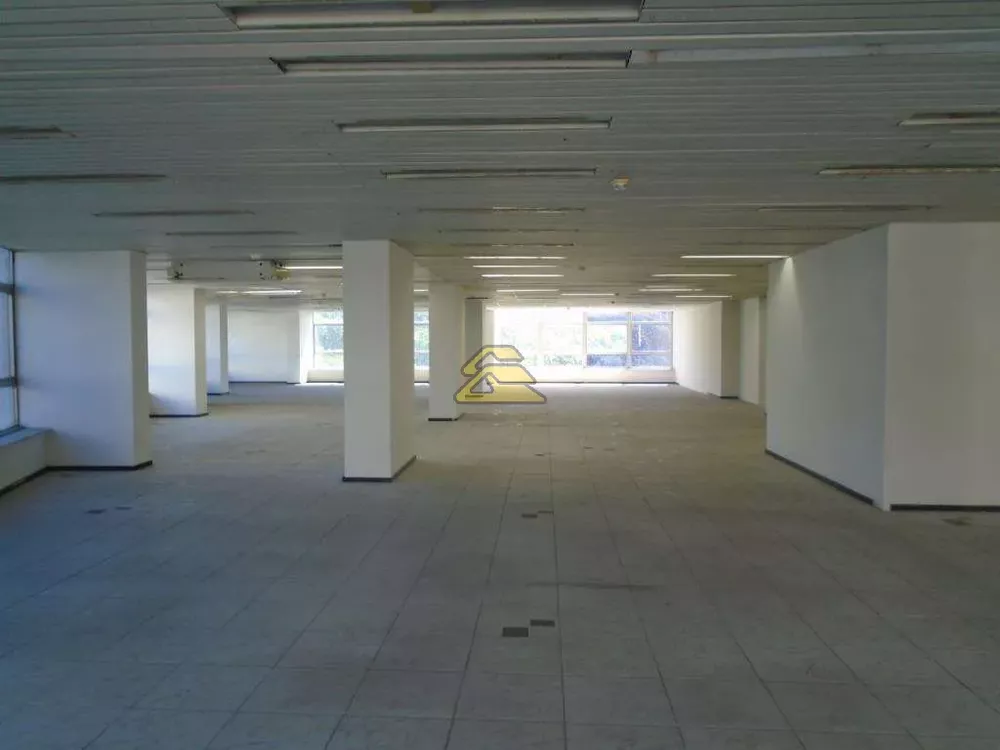 Sala-Conjunto, 1200 m² - Foto 1