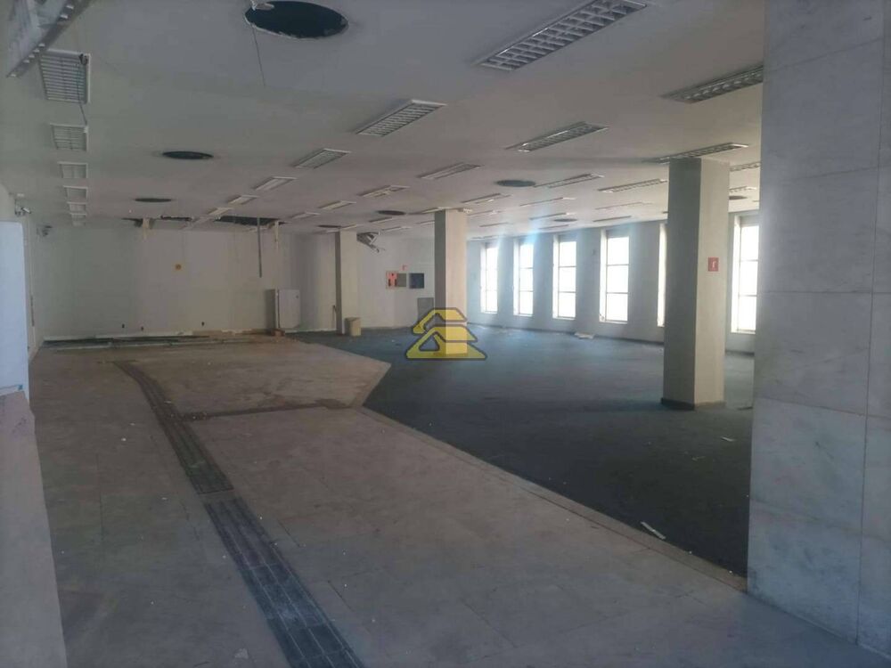 Loja-Salão, 1720 m² - Foto 2