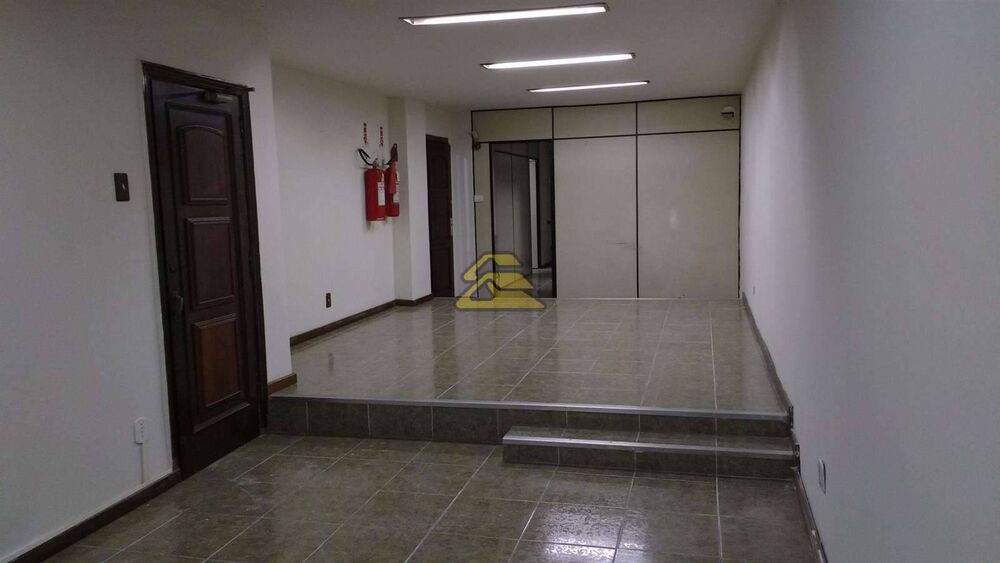 Sala-Conjunto, 90 m² - Foto 1