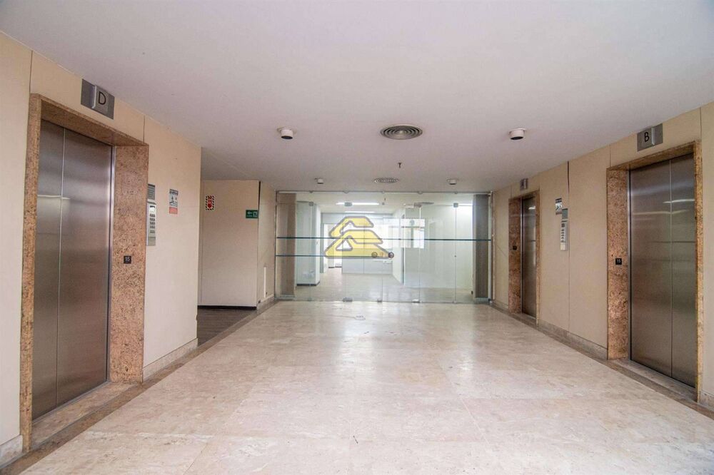 Sala-Conjunto, 583 m² - Foto 4