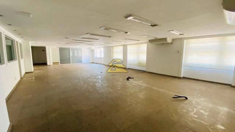 Sala-Conjunto, 561 m² - Foto 1