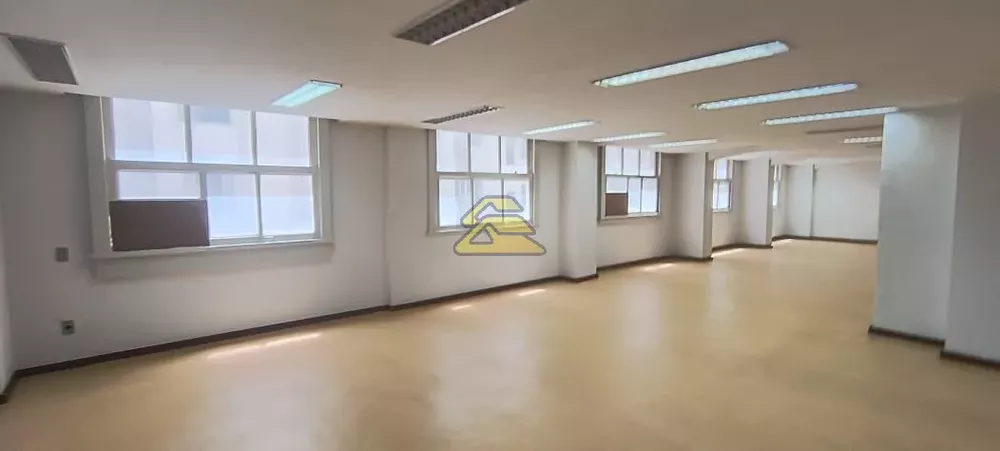 Sala-Conjunto, 702 m² - Foto 1