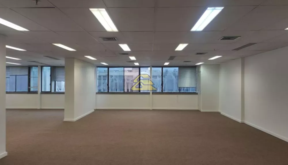 Sala-Conjunto, 582 m² - Foto 1