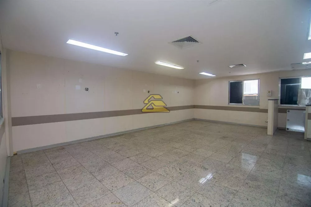 Sala-Conjunto, 960 m² - Foto 31